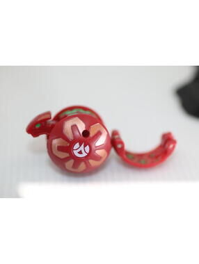 Bakugan Battle Brawlers Pyrus Serpenoid 540G ACTION FIGURE TOY